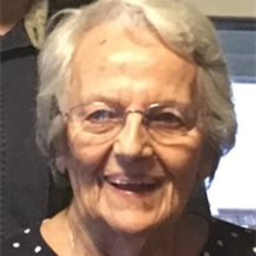 Doris I. (Brochu) Garrison Profile Photo