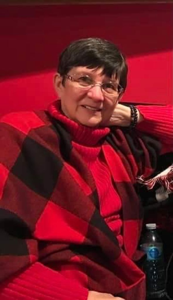 Carolyn Haynes