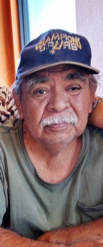 Jose Luis Castillo Profile Photo