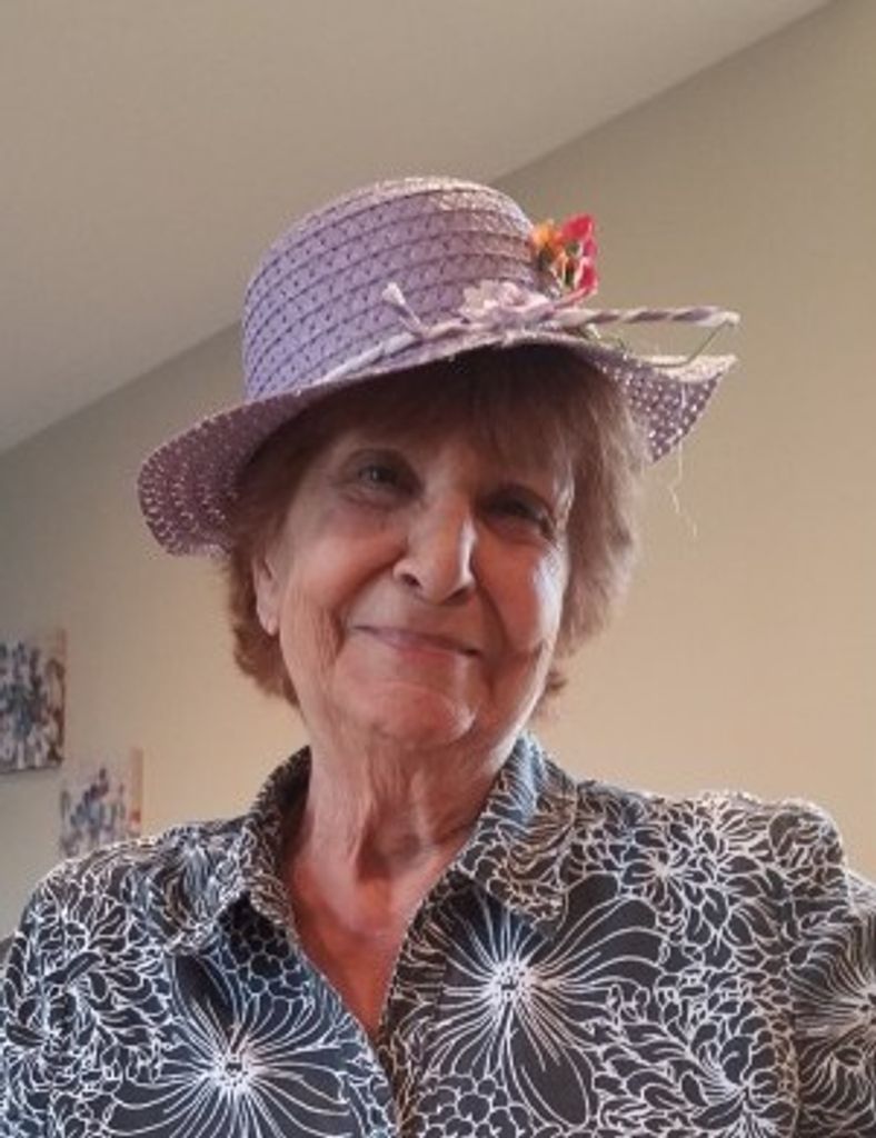 Anne Riccardello Profile Photo