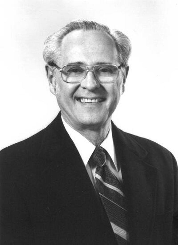 Dr. George Von Mohr Profile Photo