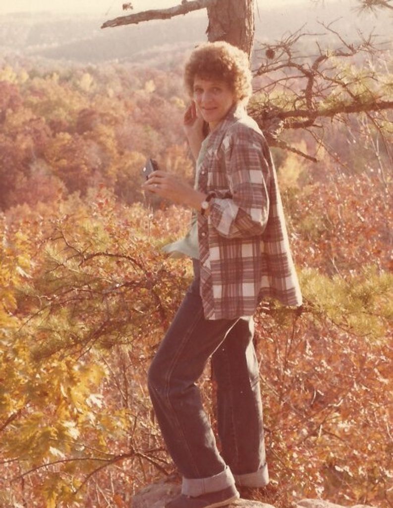 Donna Lorraine Cook Profile Photo