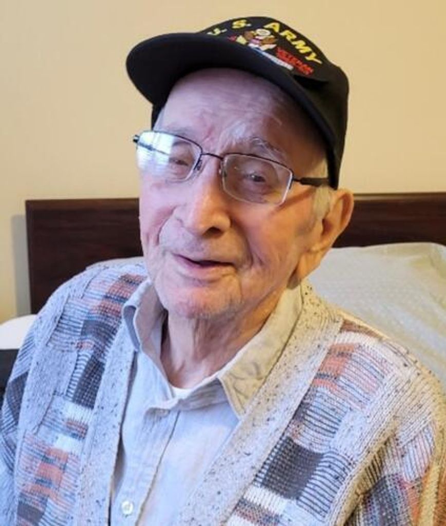 Pecze, Joseph E Profile Photo