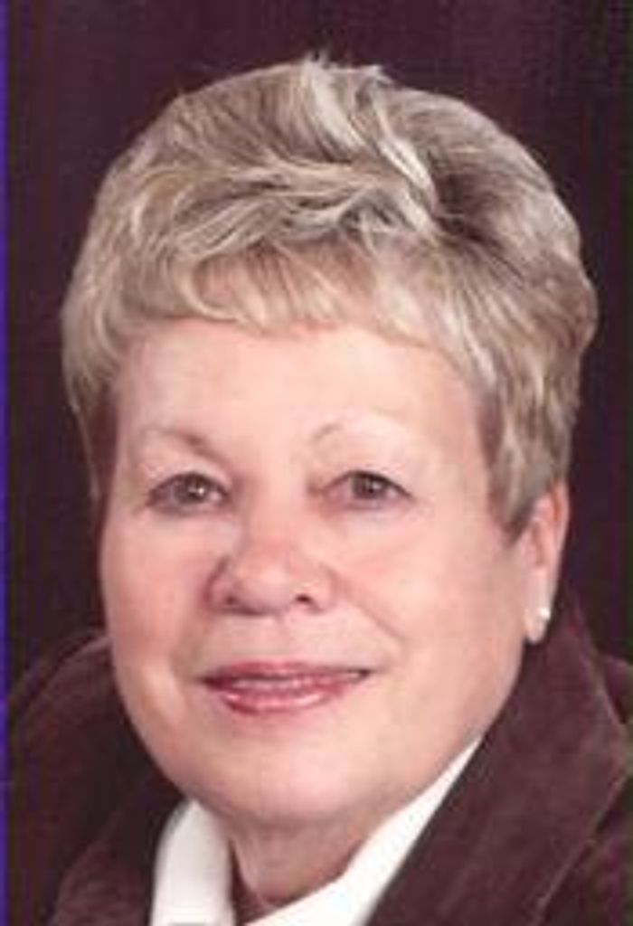 Jean Carolyn Steuhm
