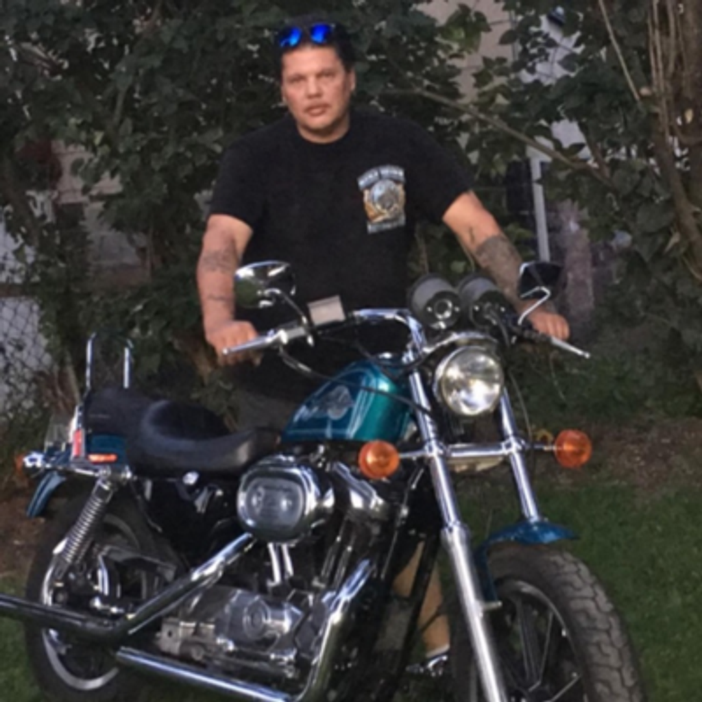 Robert Lutecki Profile Photo