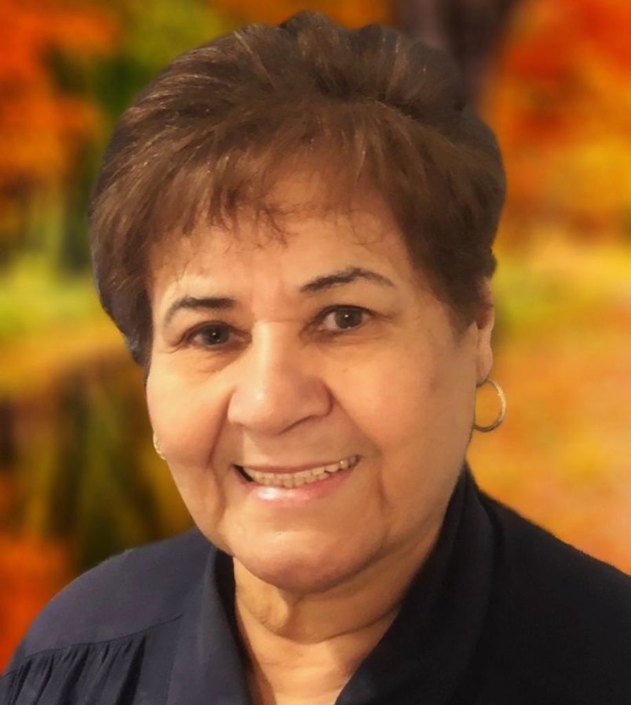 Maria  Luisa  Martinez