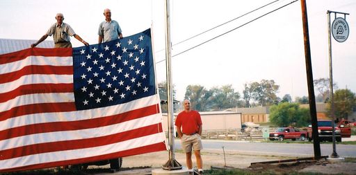 Tom D. East photo gallery thumbnail 124 of 183
