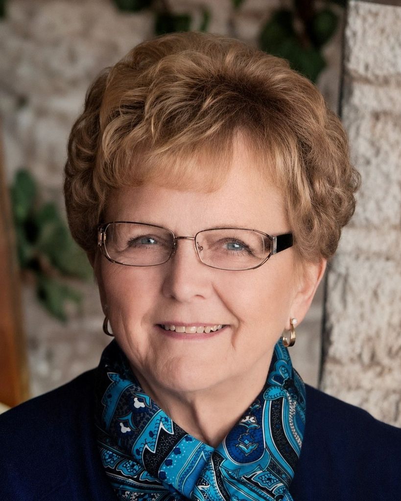 Sharon Marie (Hovey) Holm