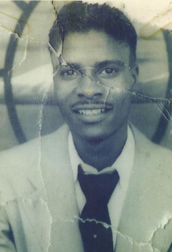 Johnny Dixon