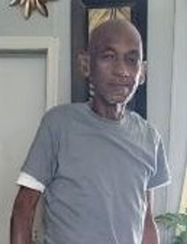 Ronnie  Hale Profile Photo