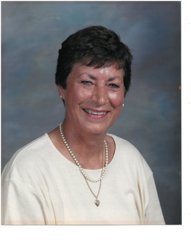 Hallie Thompson