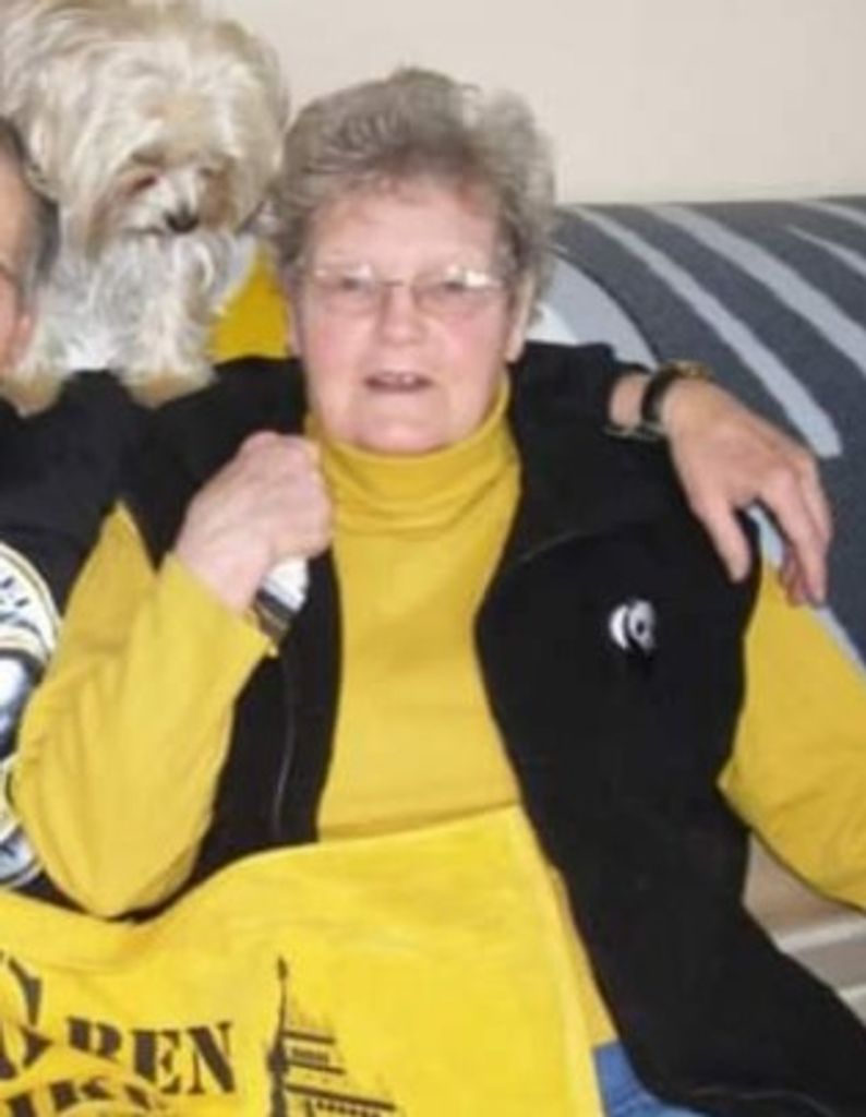 Barbara J. (Minnigh)  Webb