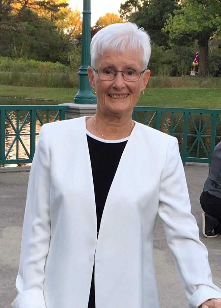 Diane Price Profile Photo