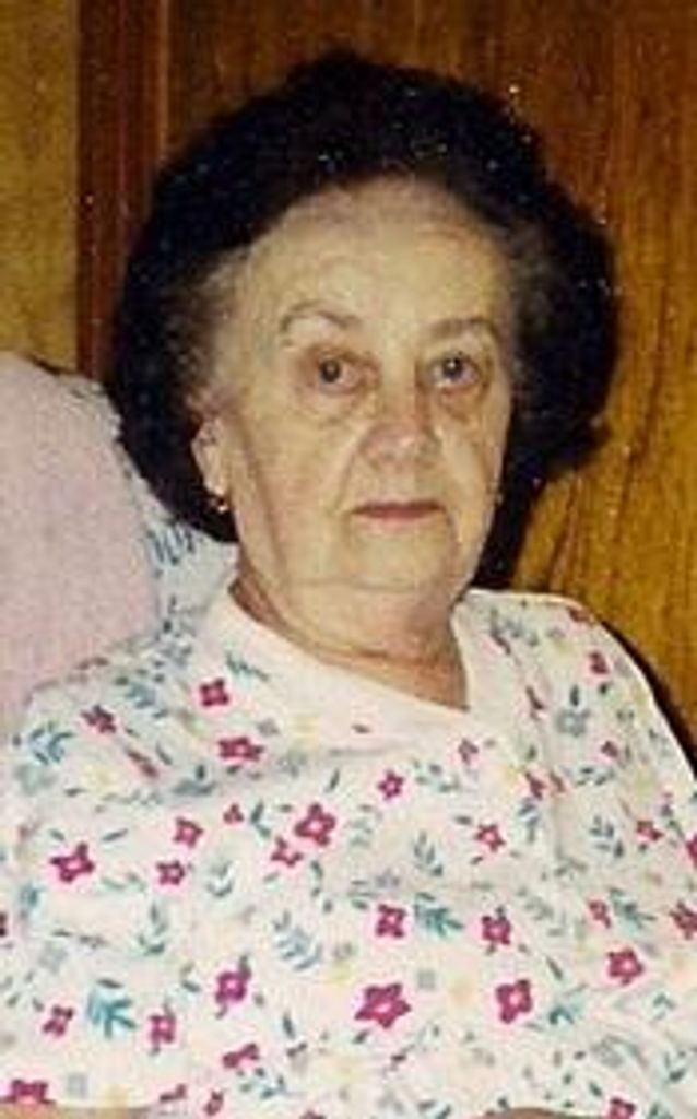 Theresia Beer Purser Profile Photo