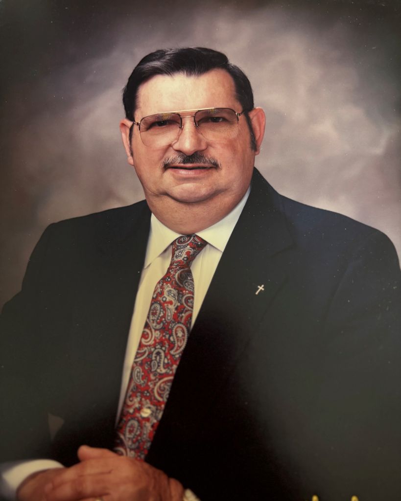 Kenneth E. "Ken" Halstead Profile Photo