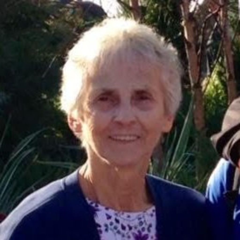 Donna M Courtemanche Profile Photo