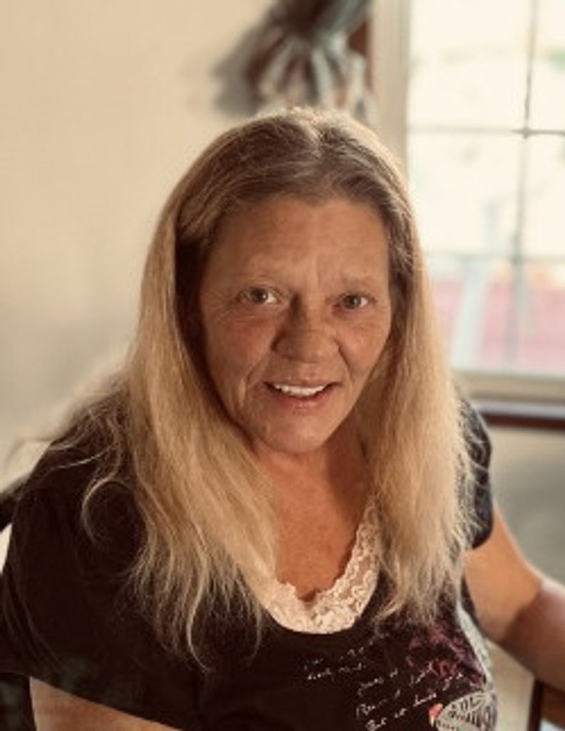 Robin Sue (Robinson)  Dillow