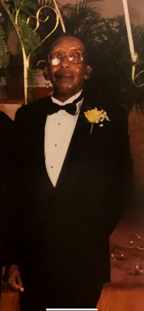 Robert E. Norfleet