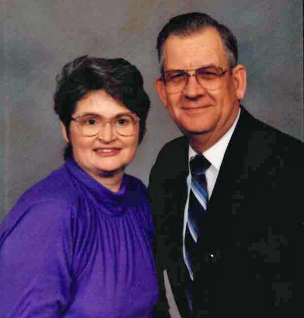Charlie J Wood Profile Photo
