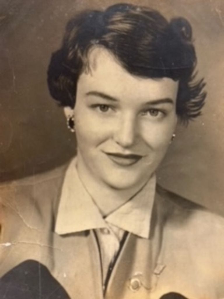 Ruth Evelyn Willis Profile Photo