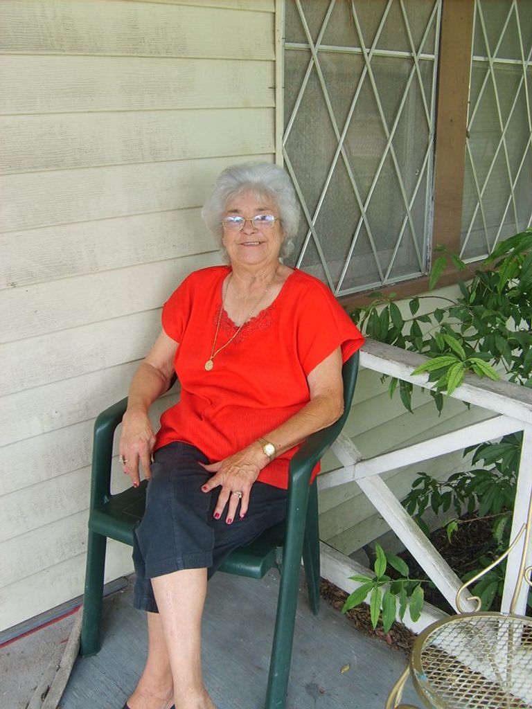 Esther Gonzalez
