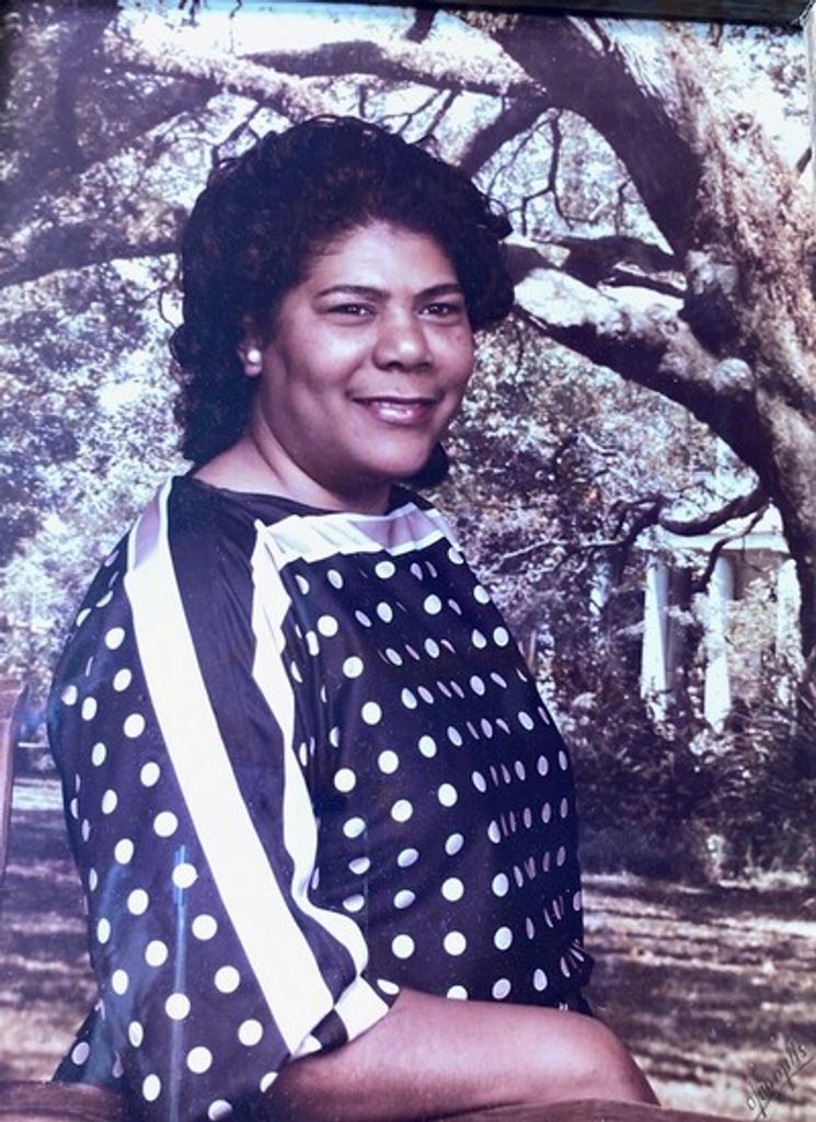 Eura A Lange Profile Photo