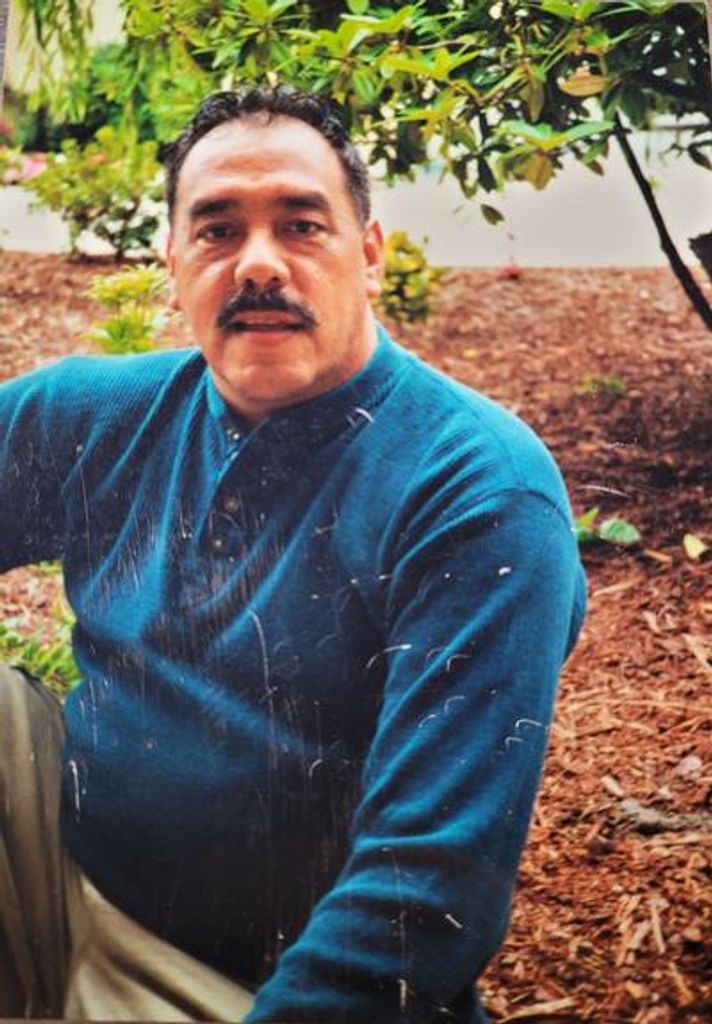 Manuel Gomez Profile Photo