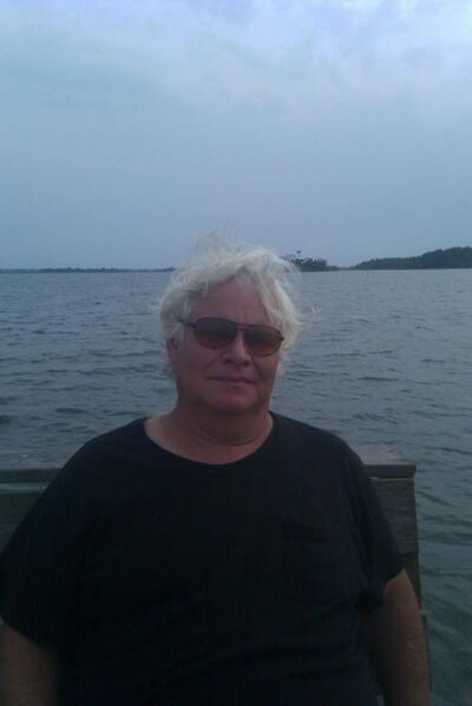 Hugo Mark Aumen Profile Photo