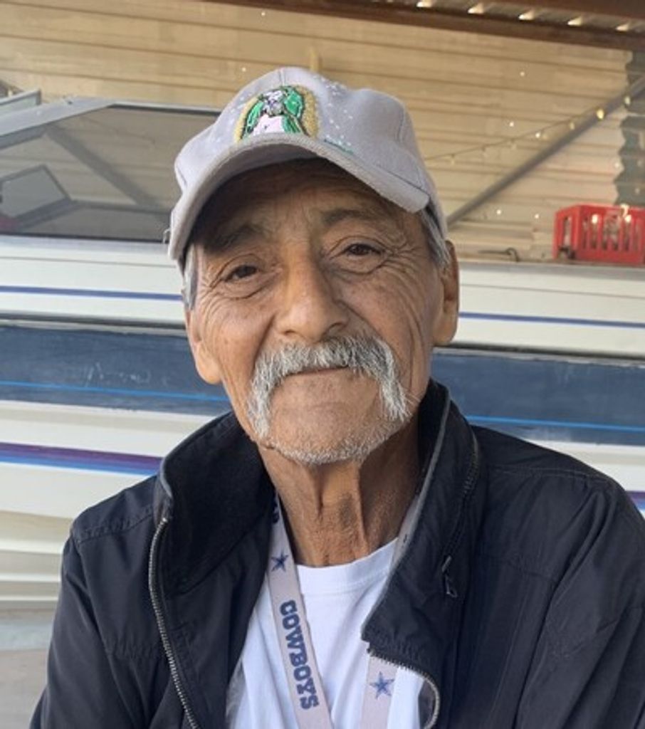 Jesus Flores, Jr. Profile Photo