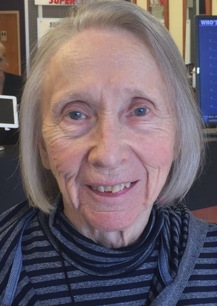 Komuves, Constance 'Connie'