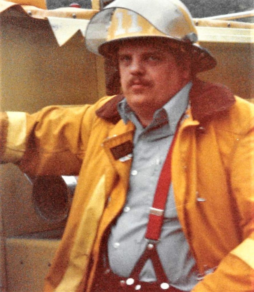 Dennis Michael Jungquist