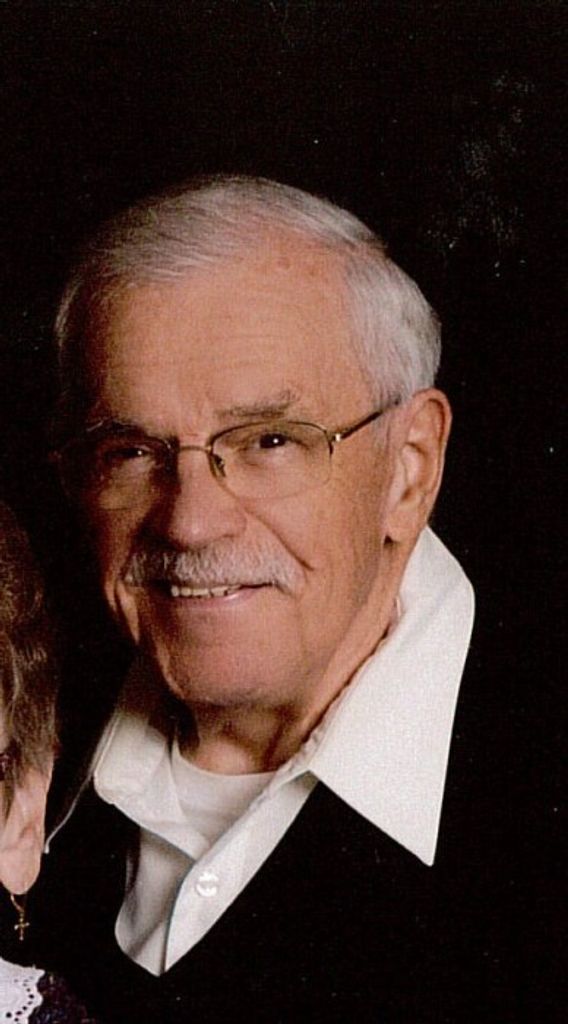 Vernon "Pete" Petersdorff