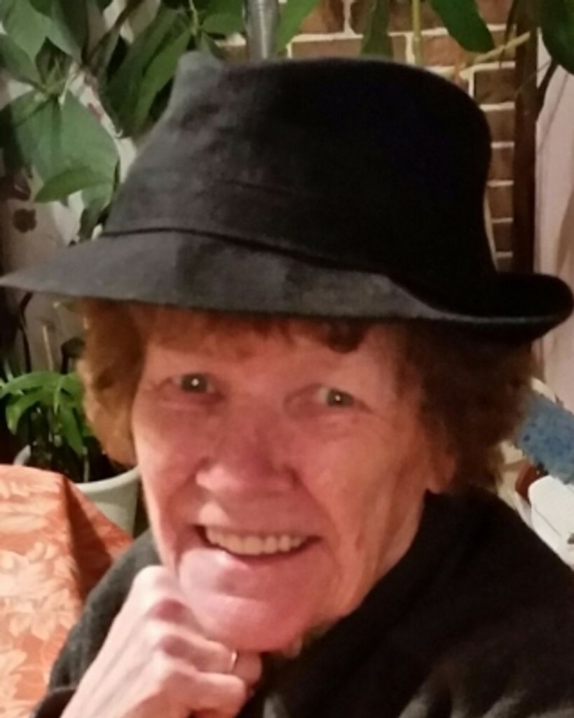 Joyce Reynolds