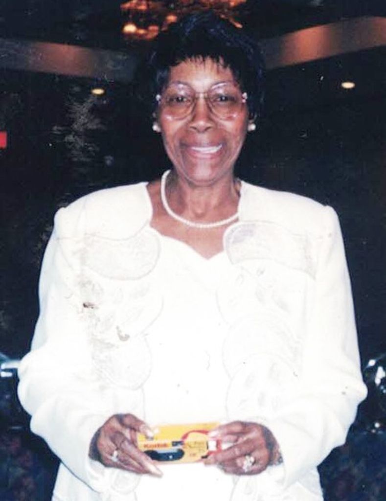 Lois Lipscomb Carter