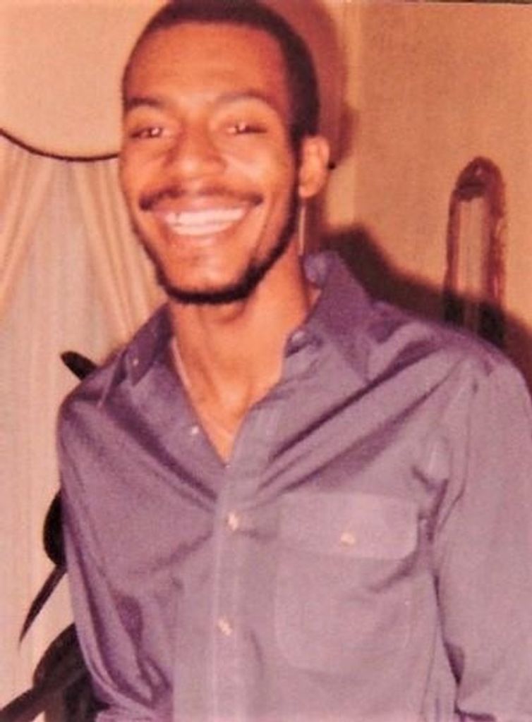 Wallace Reginald Robinson Profile Photo