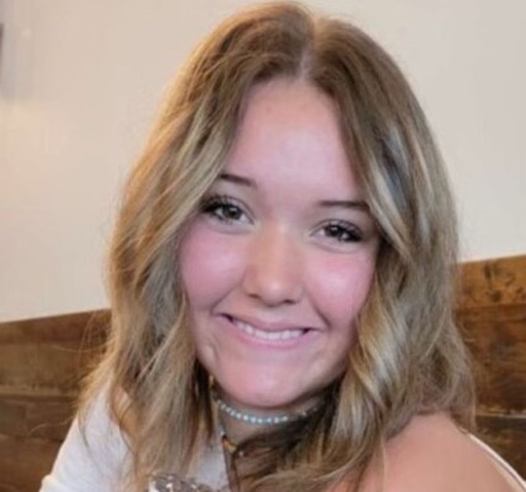 Ariana Grace Lewis Profile Photo