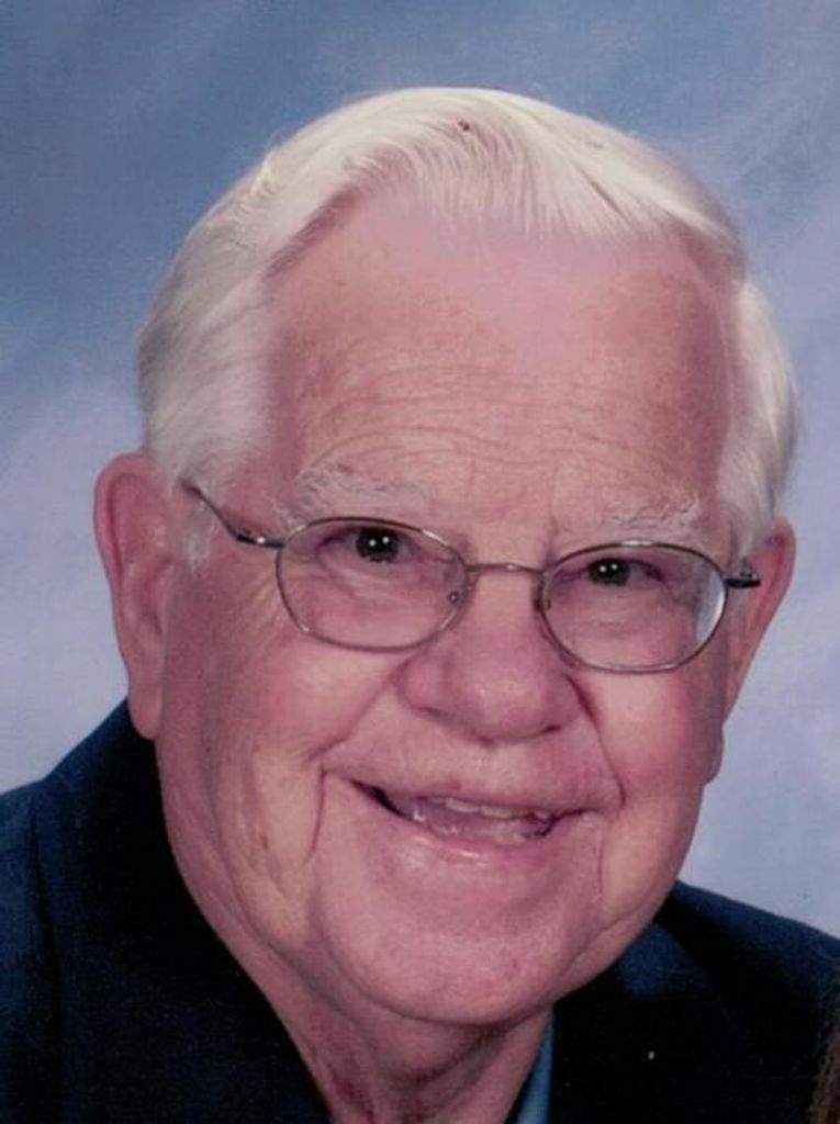 Donald E Richards