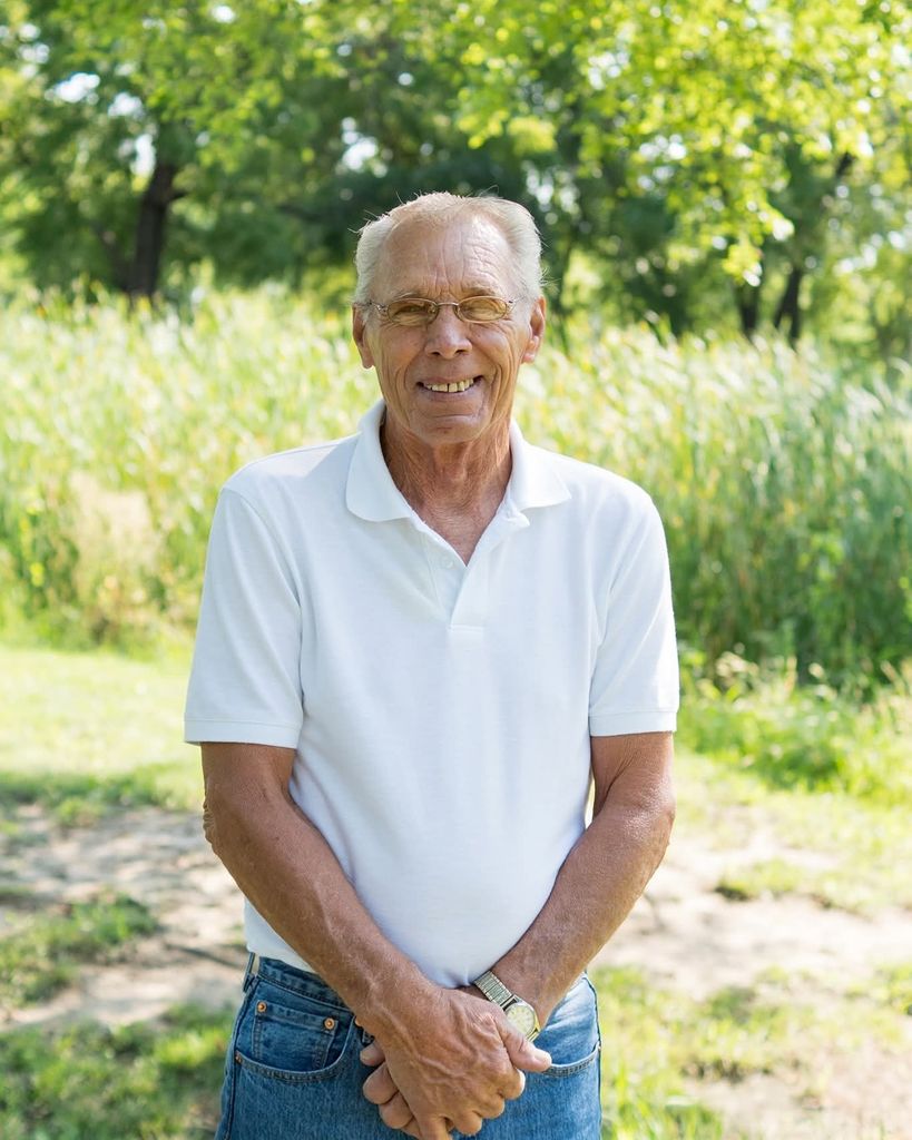 Clifford Norvell Russell Profile Photo