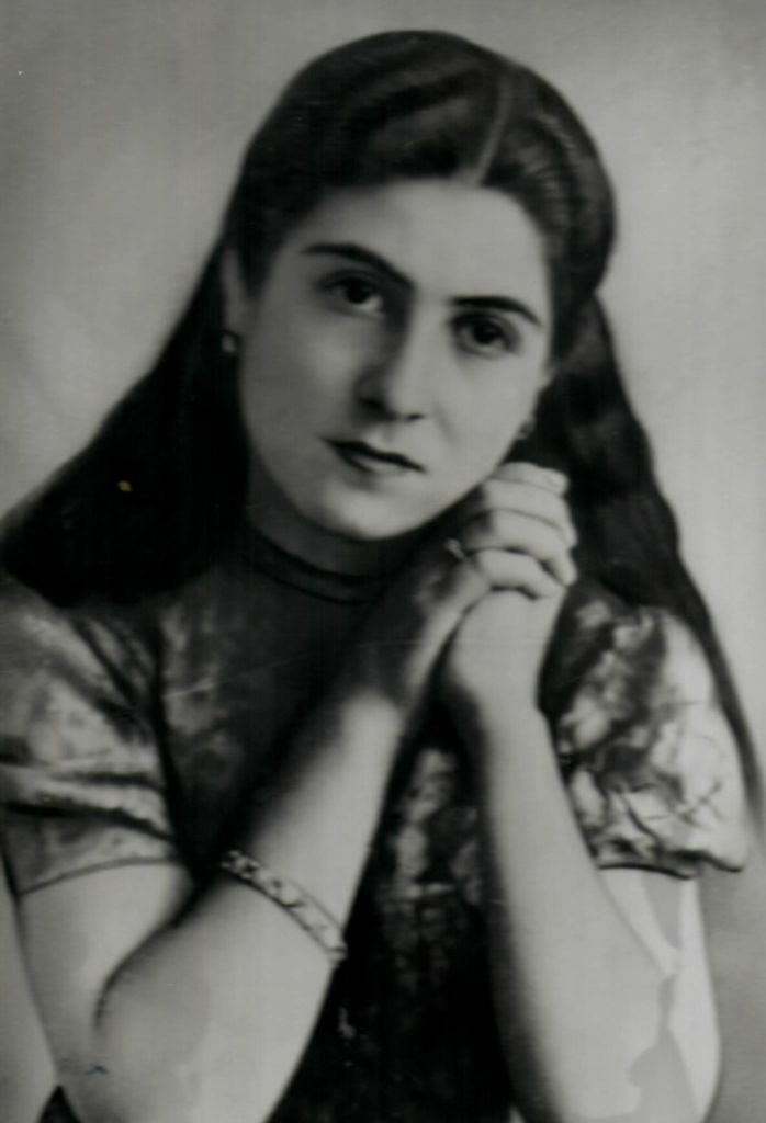 Anastasia "Annie" Callas