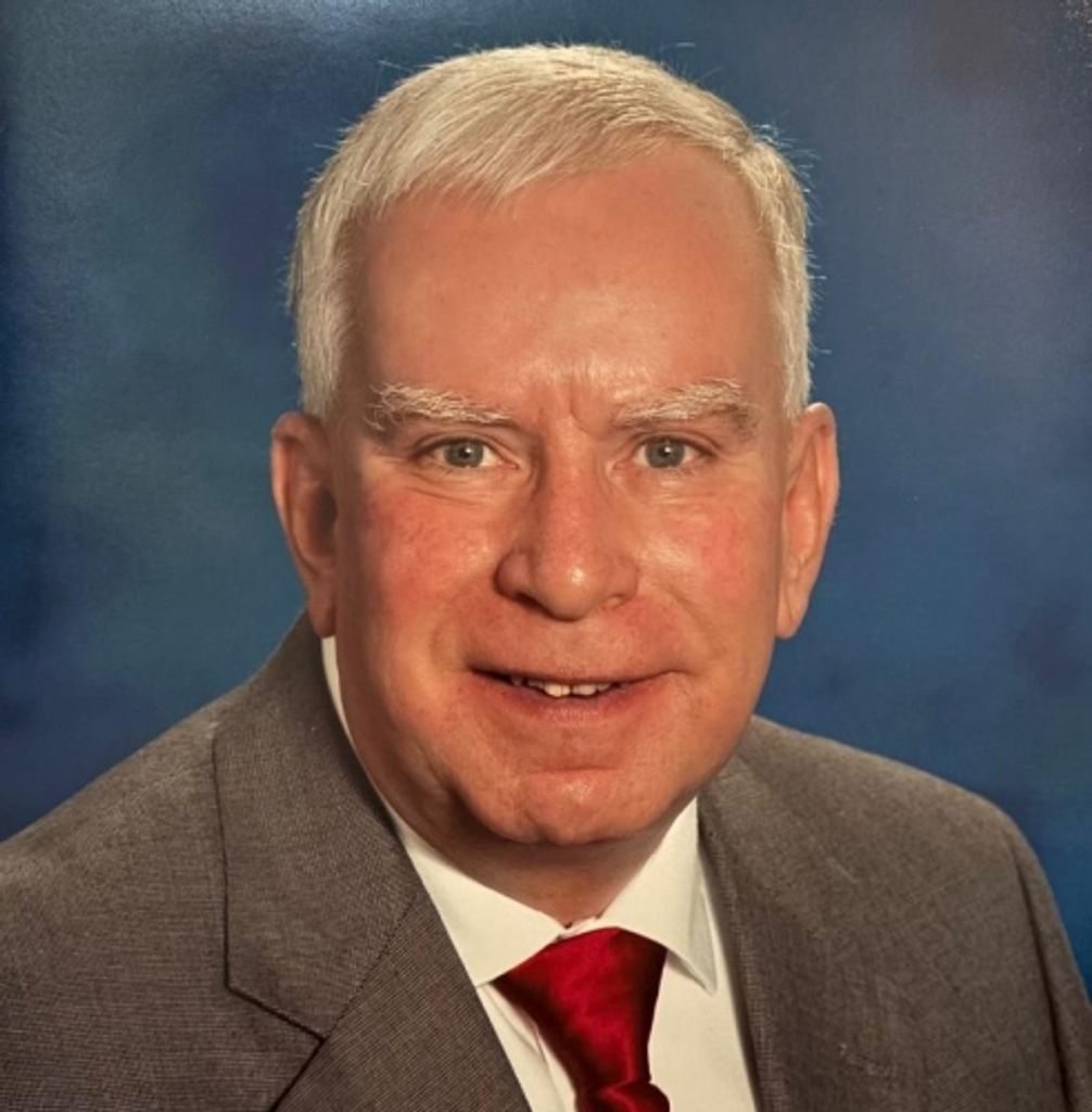 Robert "Bob" Matthews Bell Profile Photo