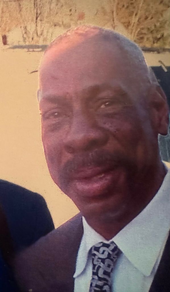 Michael Ervin Lee Head Profile Photo