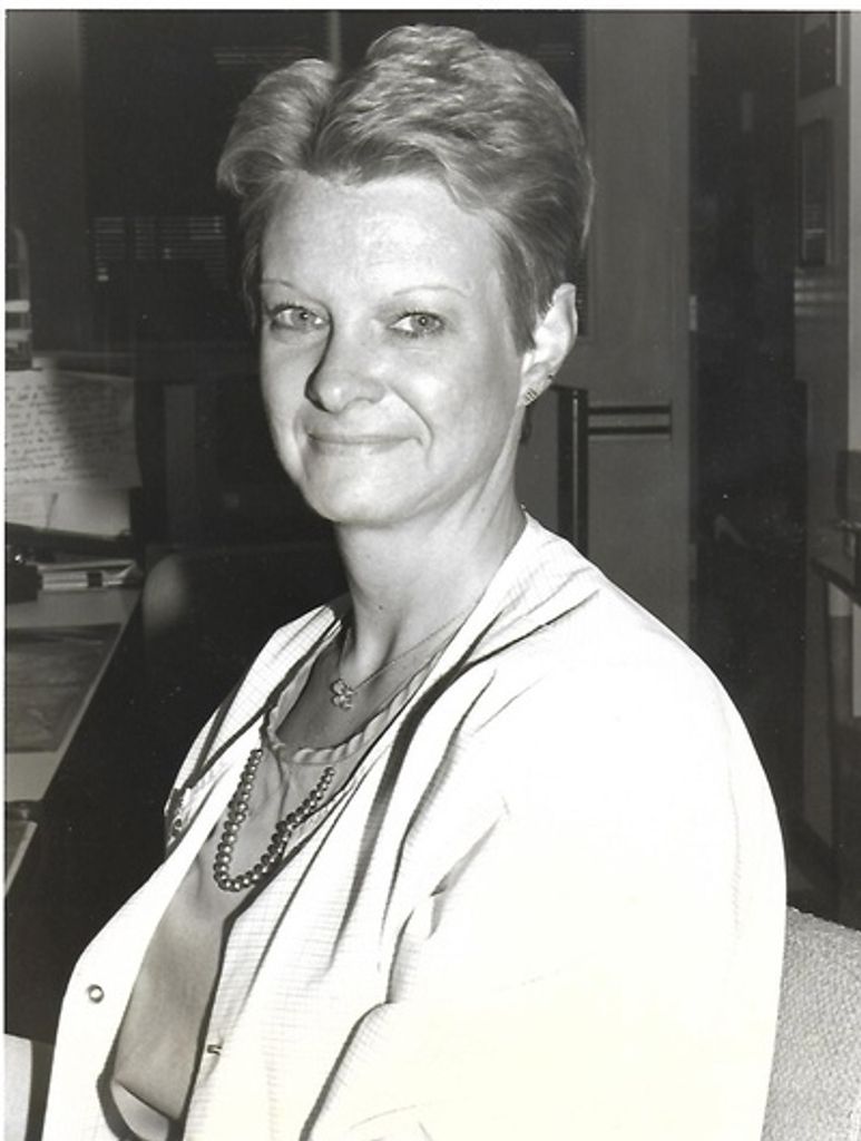 Louise "Lou" Parrish Dixon