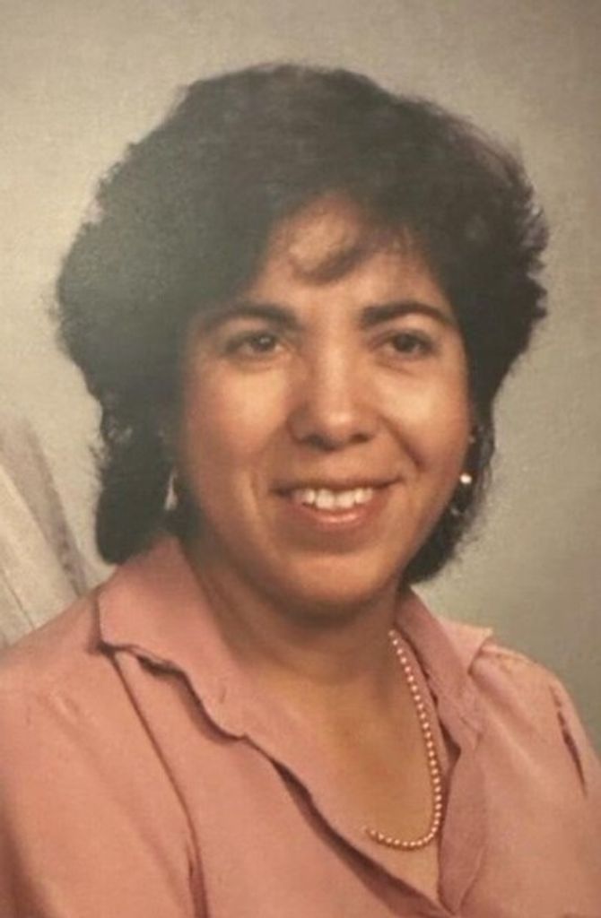 Victoria "Vicky" Suarez Profile Photo