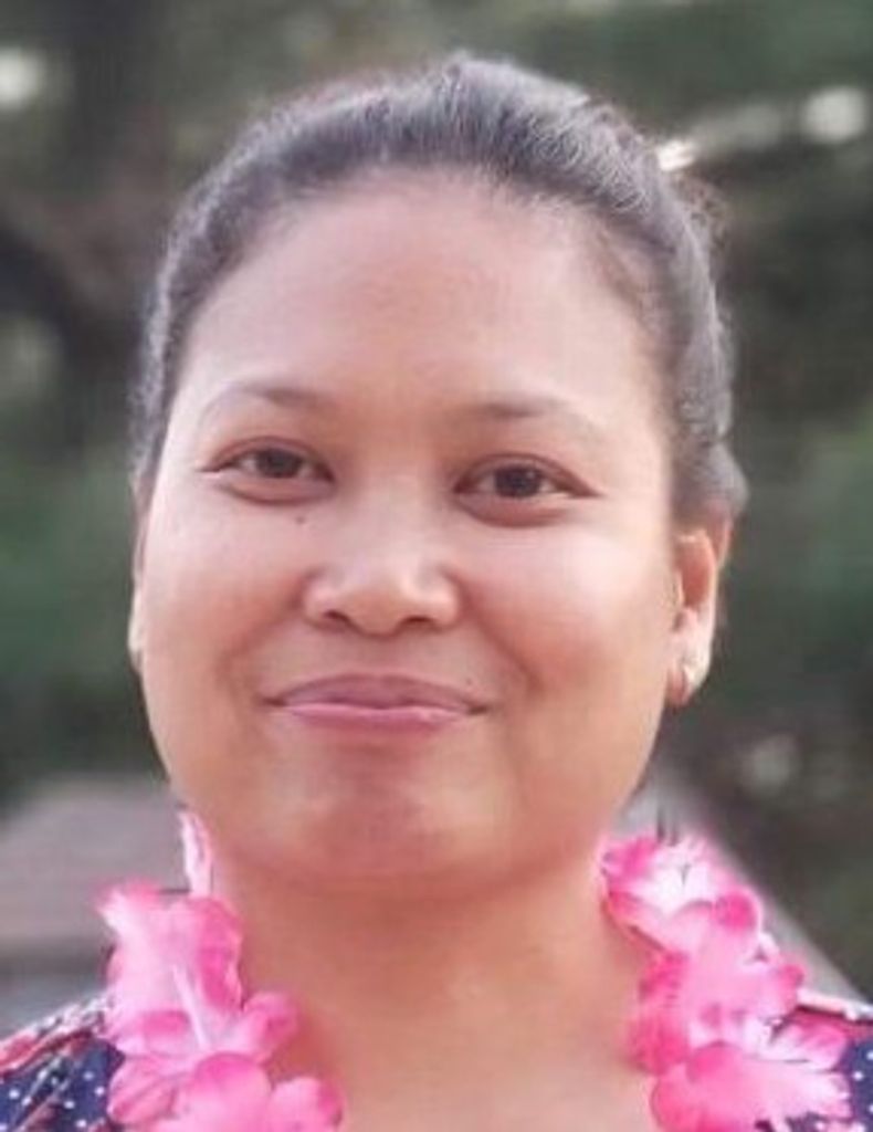 Lura Mae Cabugnason