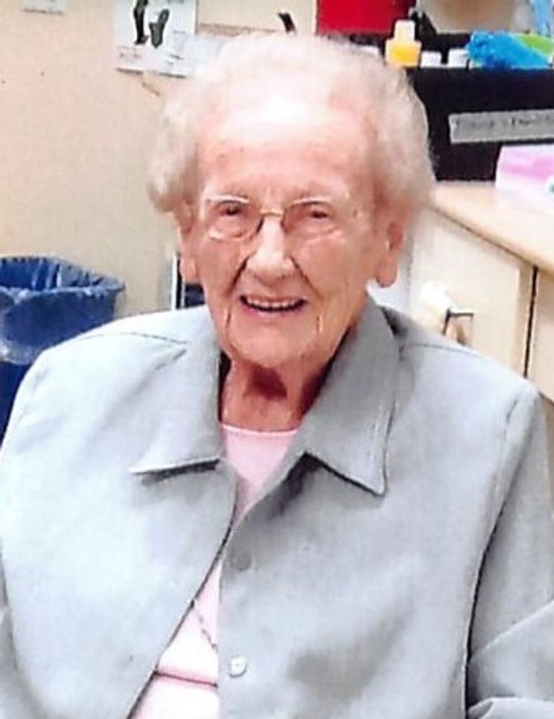 Wilma Cuthbertson (Hoggarth)  Lilley