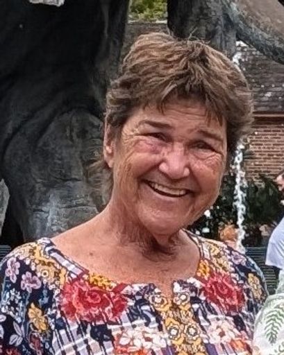 Laura Louviere Profile Photo
