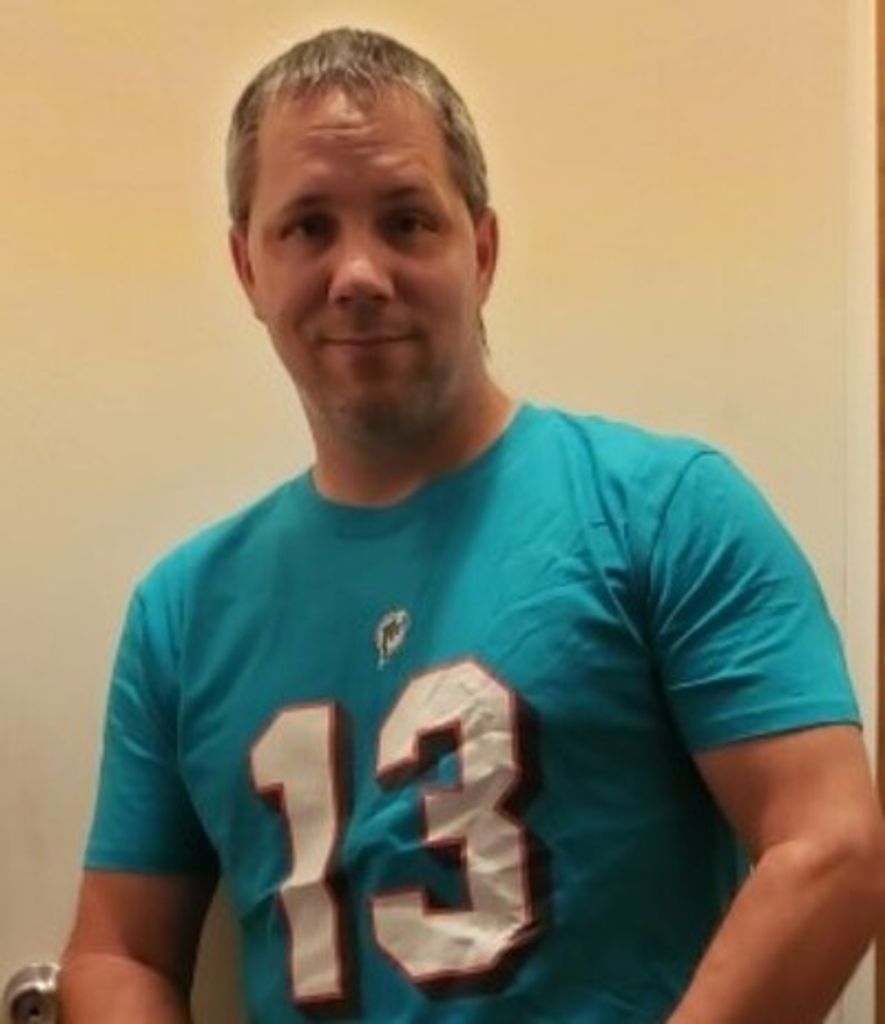 Bobby Lee Chivers Profile Photo