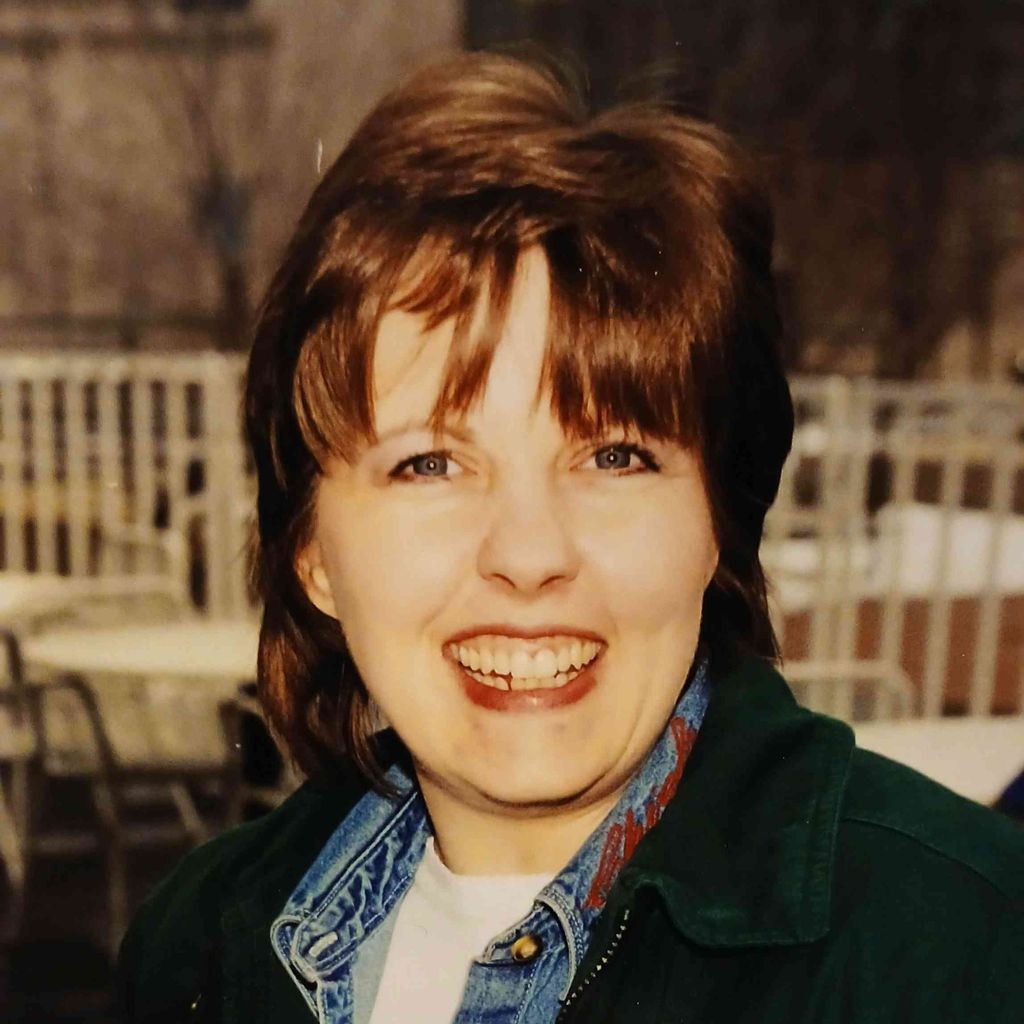 Anje Beth Anstaett Profile Photo