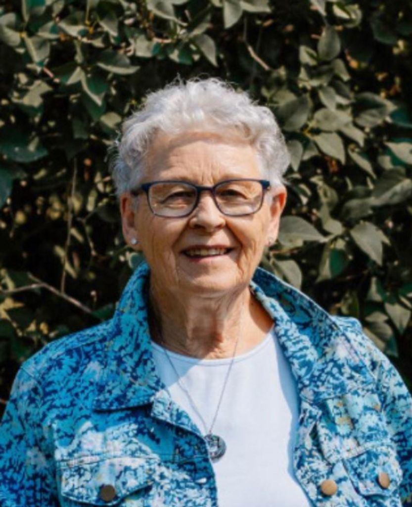 Lynne Jacobson Profile Photo