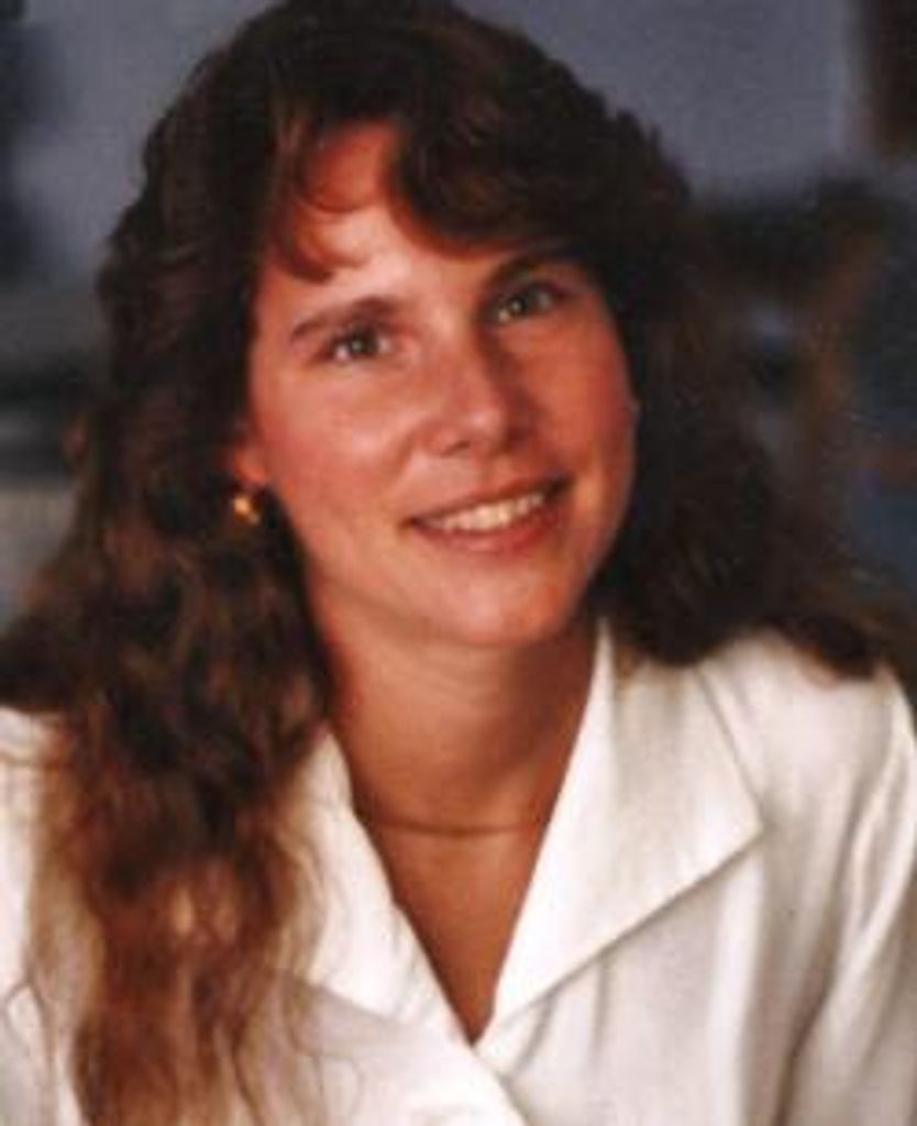 Anne Marie Fischer Profile Photo